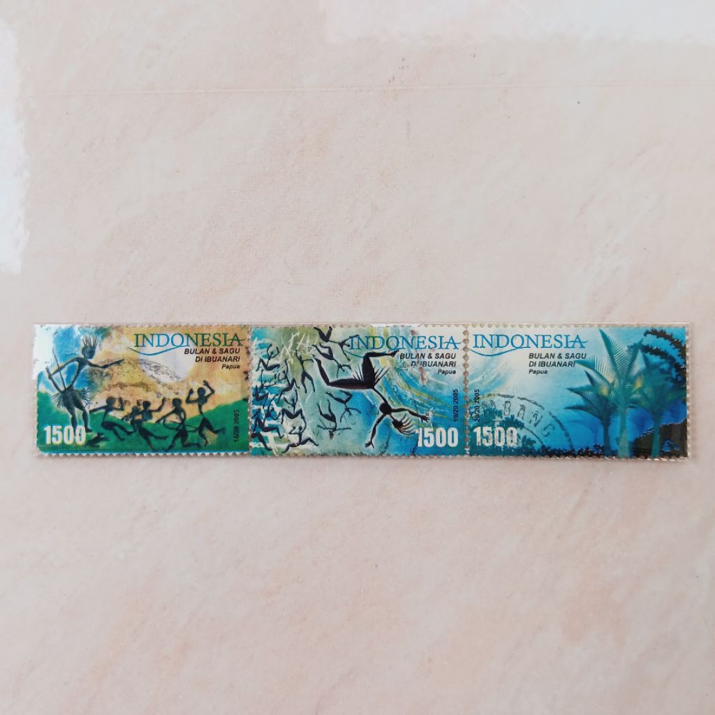 

(AB) Perangko Indonesia 2005 Cerita Rakyat Seri 8 - Bulan & Sagu di Ibuanari Set 3 pcs Used