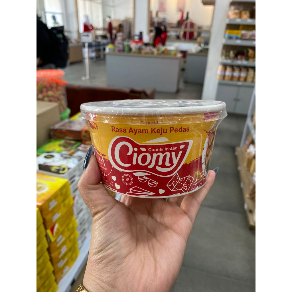 

CIOMY CUANKIE INSTANT CUP