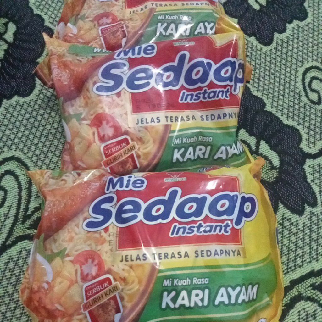 

mie kuah rasa kari ayam