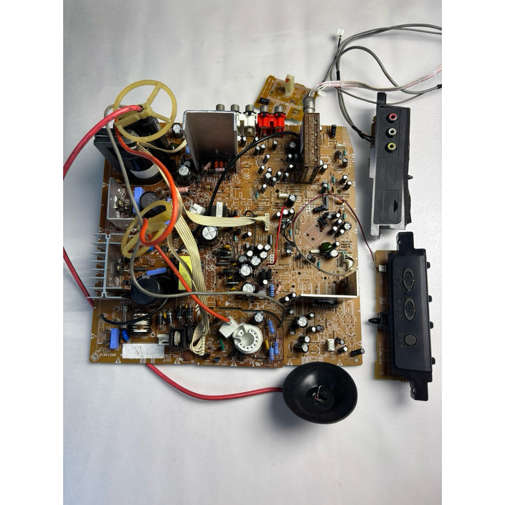 mesin TV tabung 21inch SLIM POLYTRON NORMAL