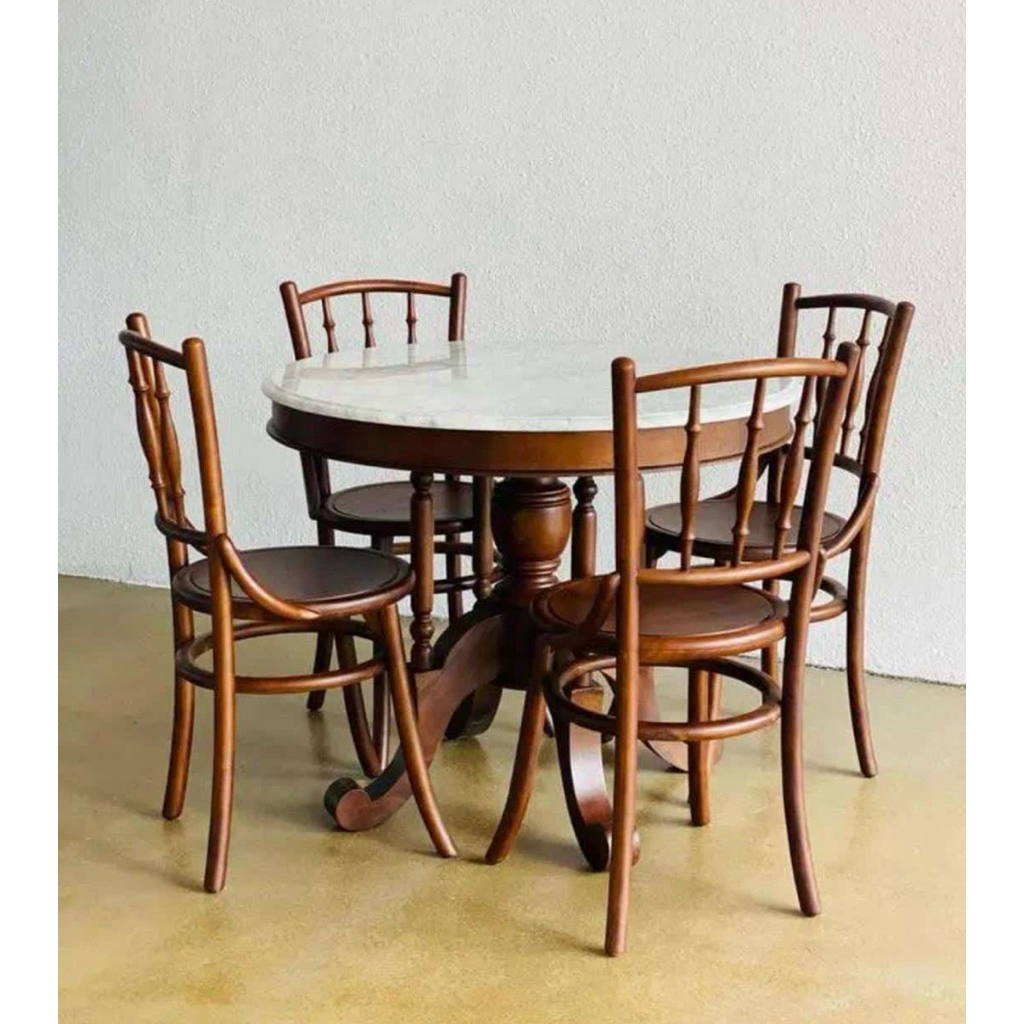 Meja Makan Bundar 4 Kursi / Meja Makan Bundar Minimalis