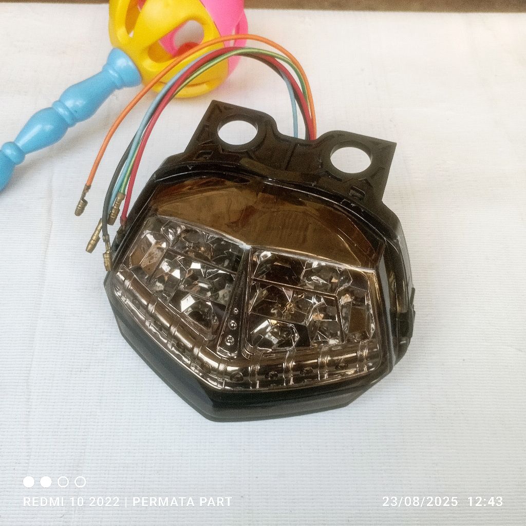 lampu belakang stop lamp kawasaki ninja 250 karbu ninja 150 rr new LED 3in1 utama sein senja variasi
