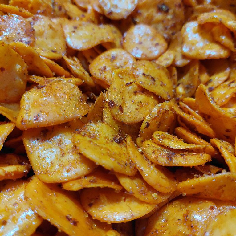 

1Kg Krupuk Kemplang Pedas Gurih Renyah Kriuk Seblak Kering 1KG Cemilan Pedas