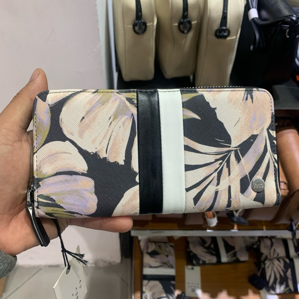 Dompet Wanita Billabong Original Zip Around Black Floral New