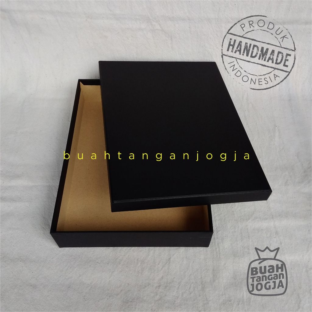 

Box Karton Eksklusif - Frame Panji Burung K