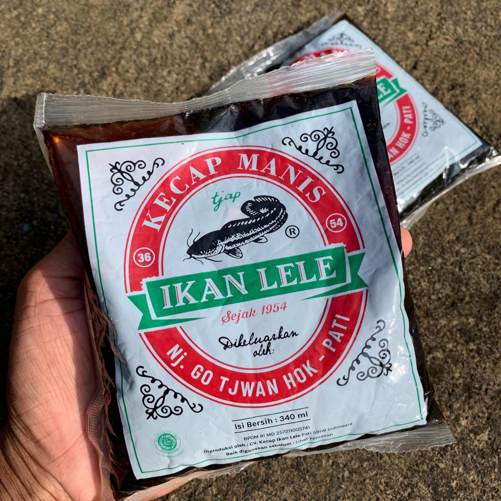 

ISI 2 Kecap Manis Cap Ikan Lele Khas Pati Kemasan 340ML - Asli Khas Pati Kecap Hitam Kental Manis