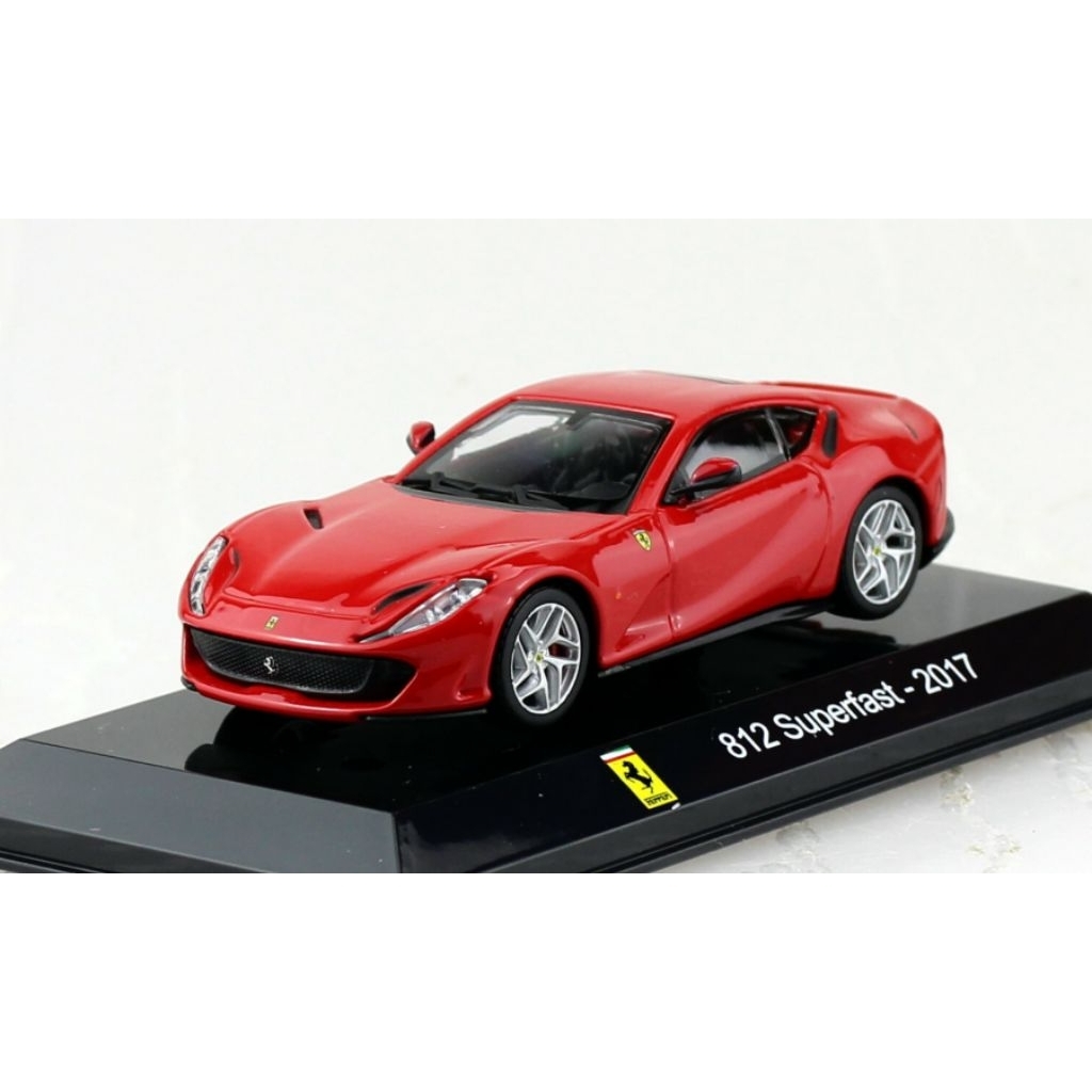 Miniatur Mobil Sport Car Diecast Altaya 1/43 Ferrari 812 Superfast - 2017 Red Merah