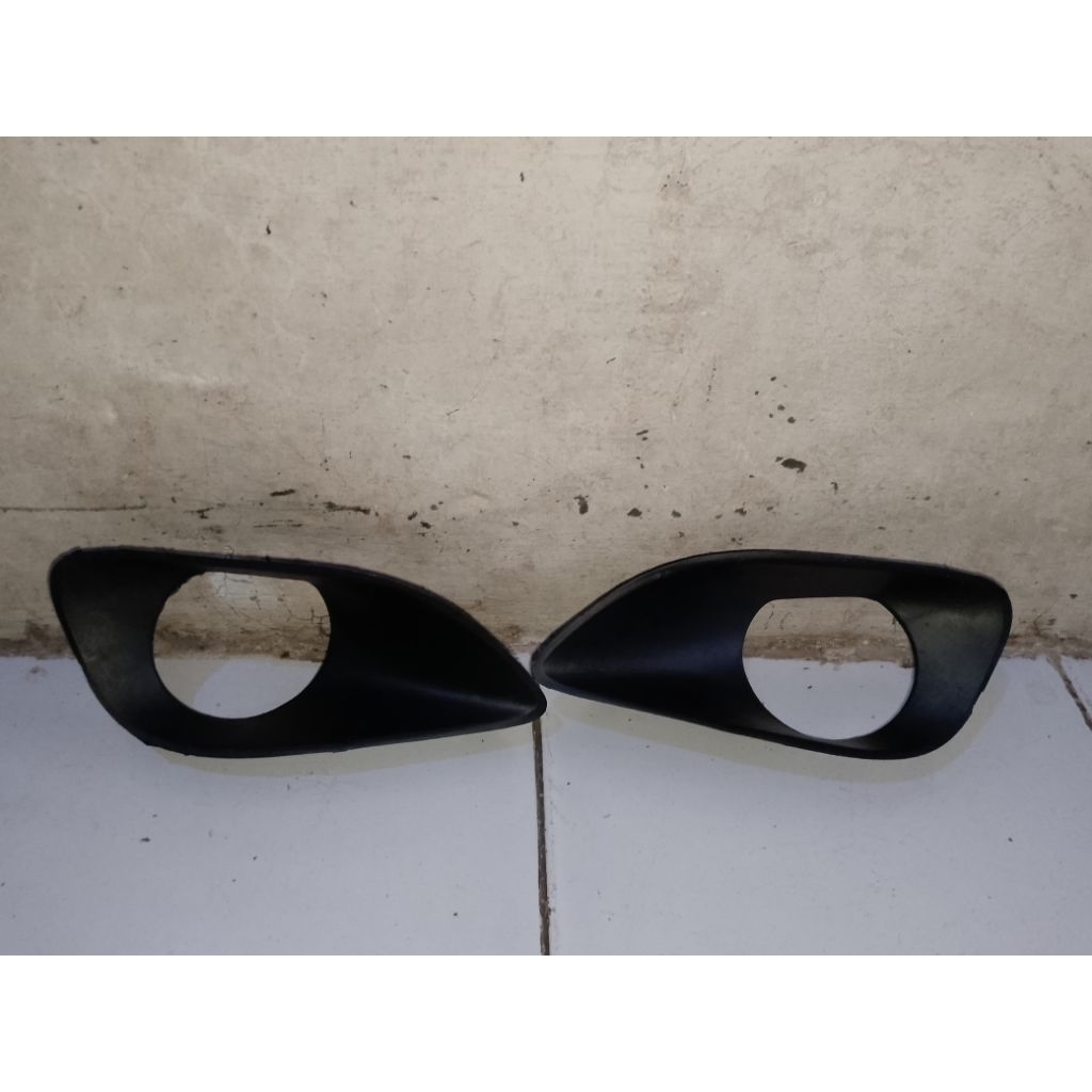 Cover Foglamp lampu kabut Toyota Vios GEN 2 Thn. 2007-2012 Original