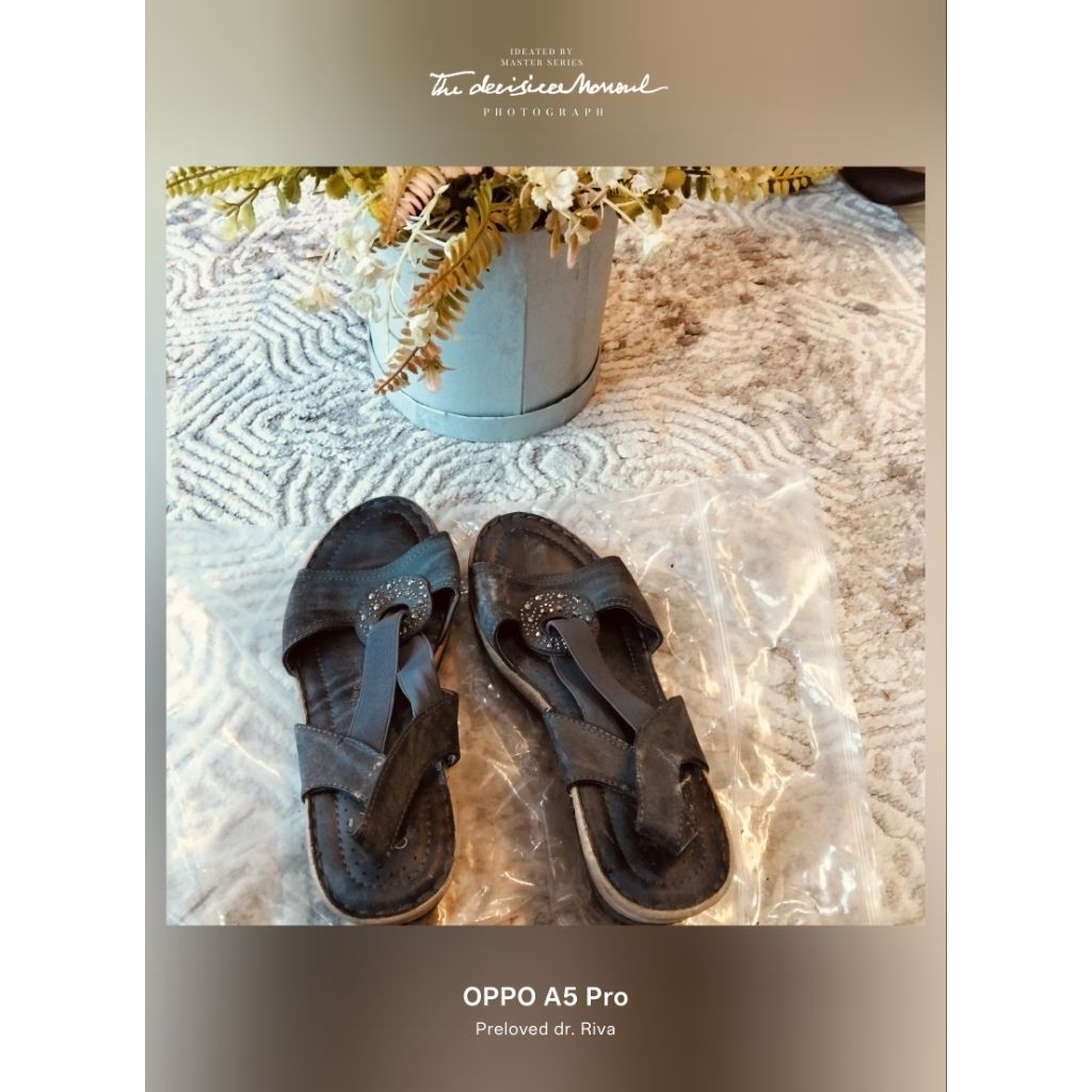 Preloved sandal wanita wedges BATA