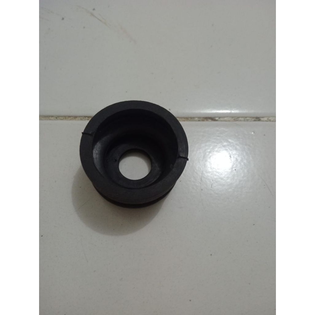 ( Khusus Harga Grosir) Karet tutup Balljoint atas Panther 2.3 2.5 Toyota Kijang KF20 KF40 kijang kap