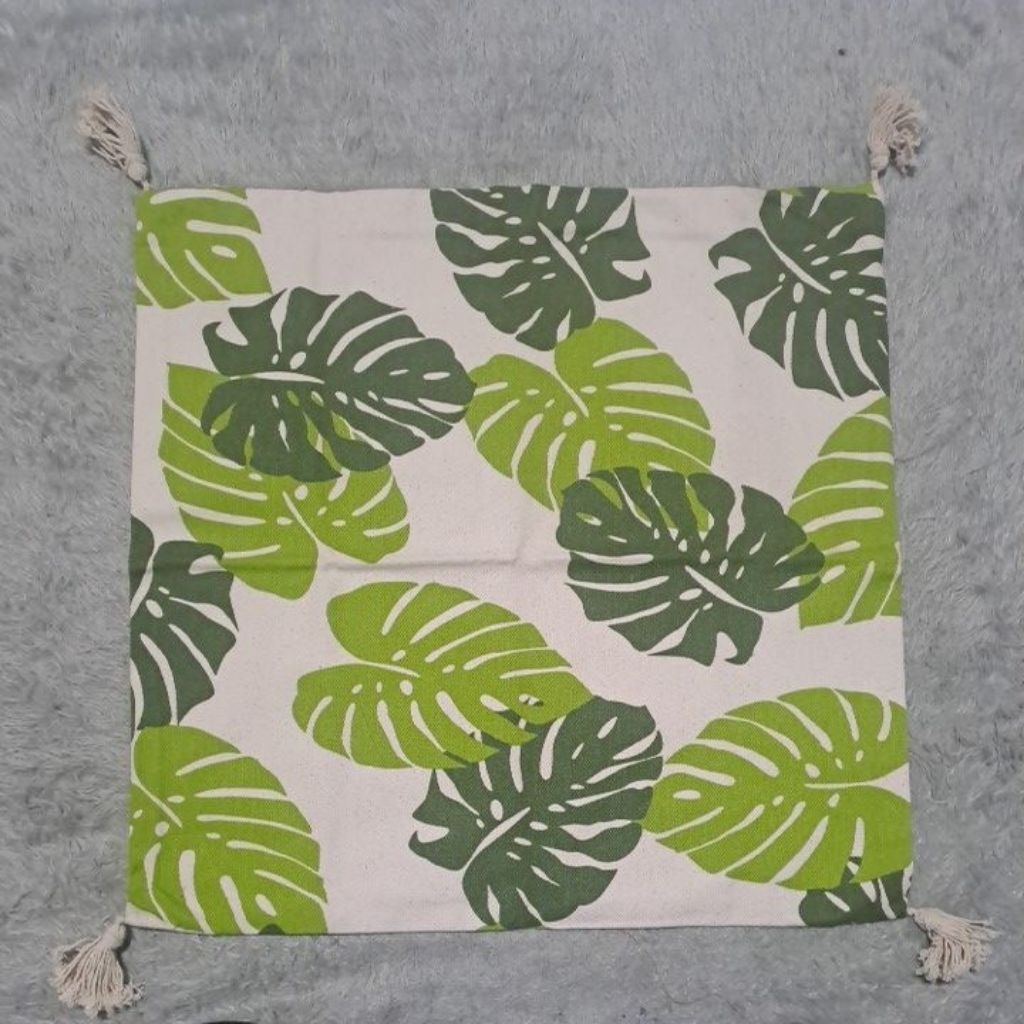 sarung bantal sofa cantik