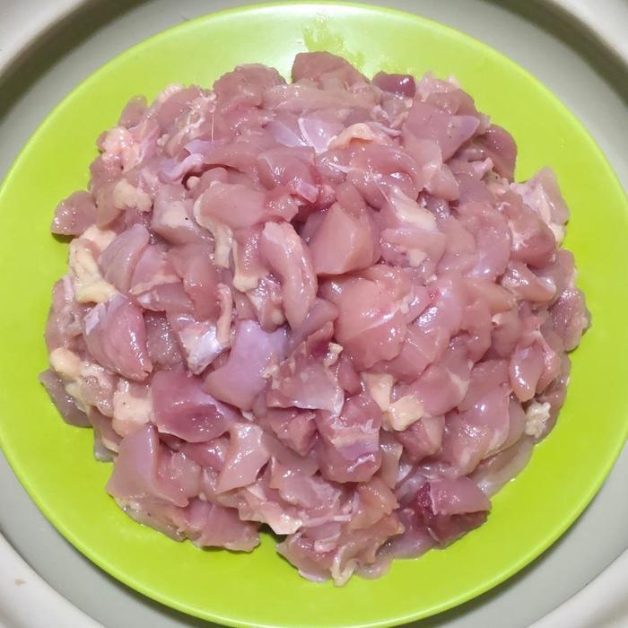 

Daging Paha Ayam potong dadu 1 kg