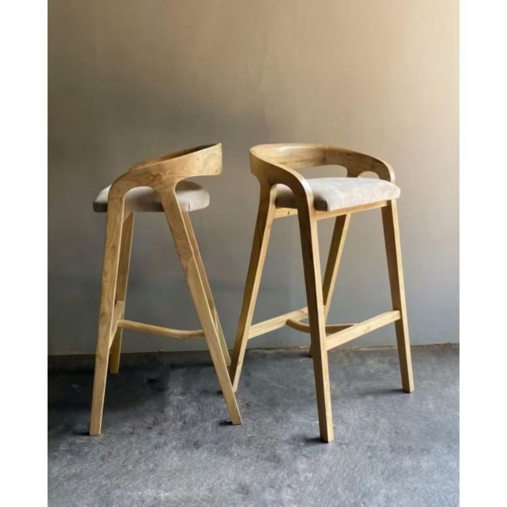 kursi cafe bar - kursi bar kayu jati - kursi mini bar kayu jati - kursi stool tinggi kayu jati