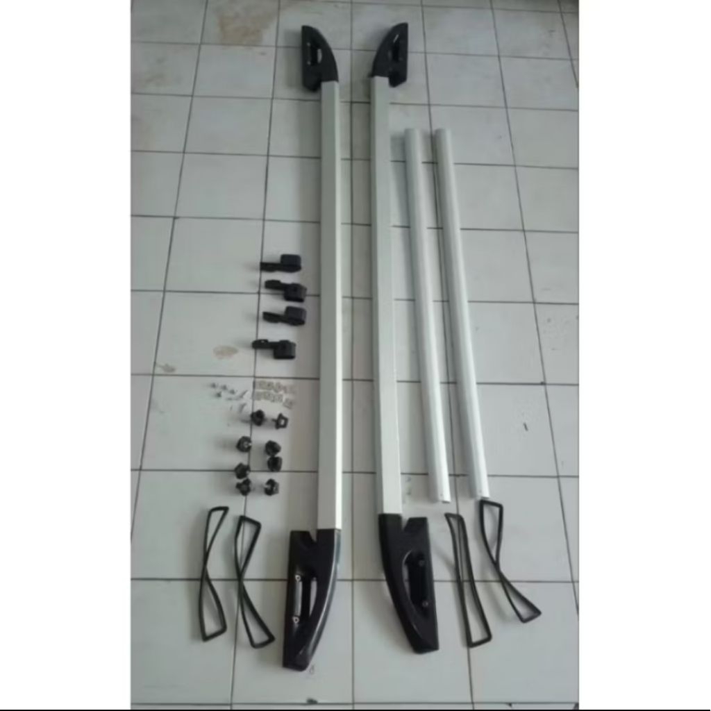 Roof Rail Toyota Innova