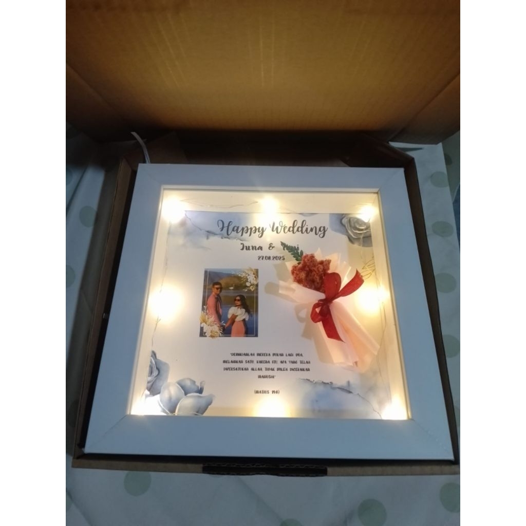 frame bingkai 3d kado wisud ultah wedding