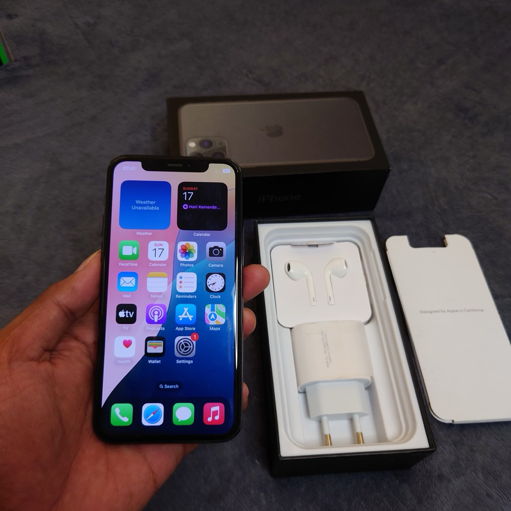 iPhone 11 Pro Max 11 256gb iBox fullset like new