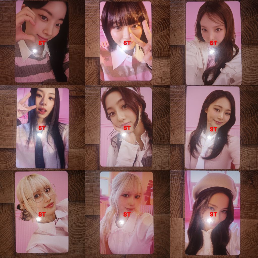 Photocard Richeese Nabati Amo x Twice Official Sana Mina Momo Nayeon Tzuyu Jihyo Jeongyeon Dahyun  C