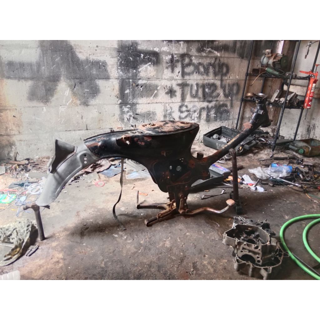 RANGKA HONDA GRAND C70