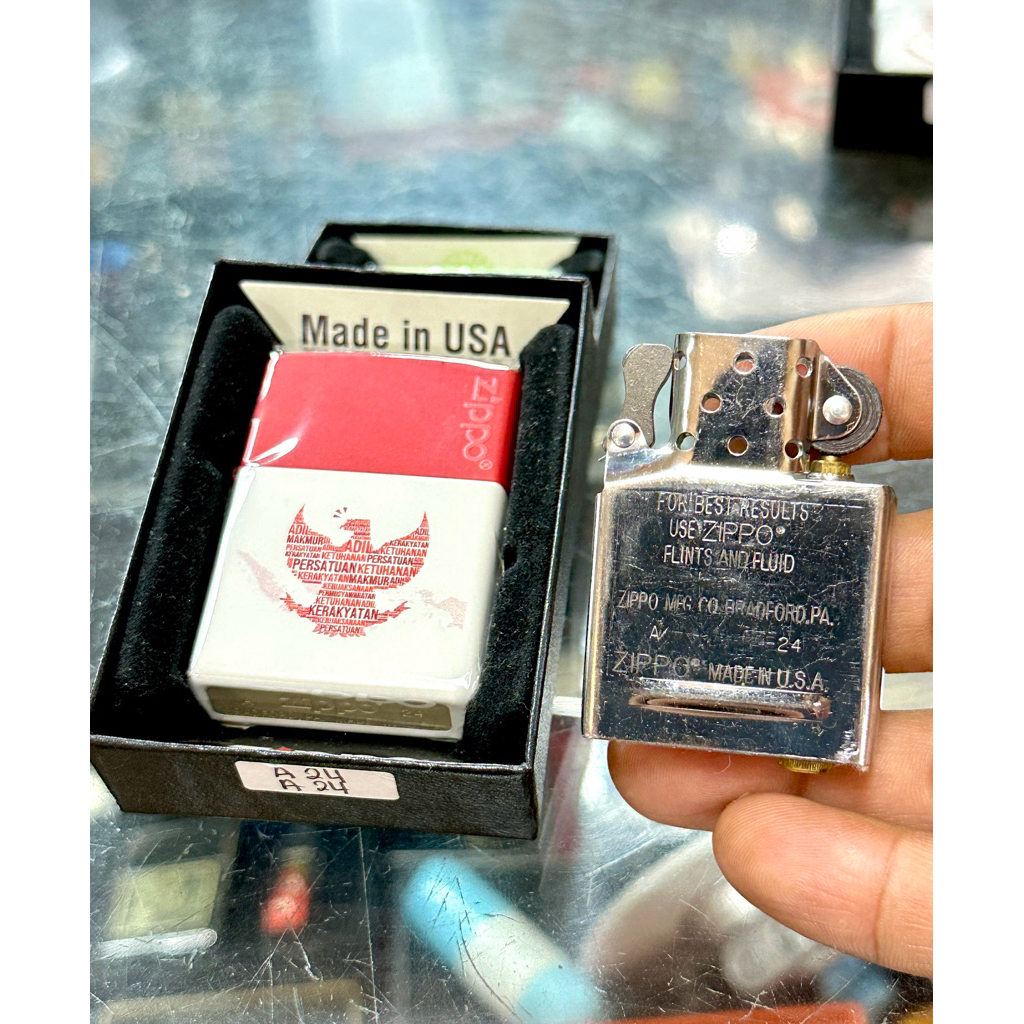 insert Zippo Original USA A24