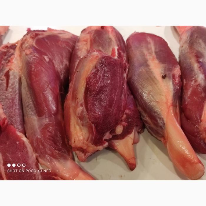 

Daging Sapi Sengkel Fresh Frozen 500 gram