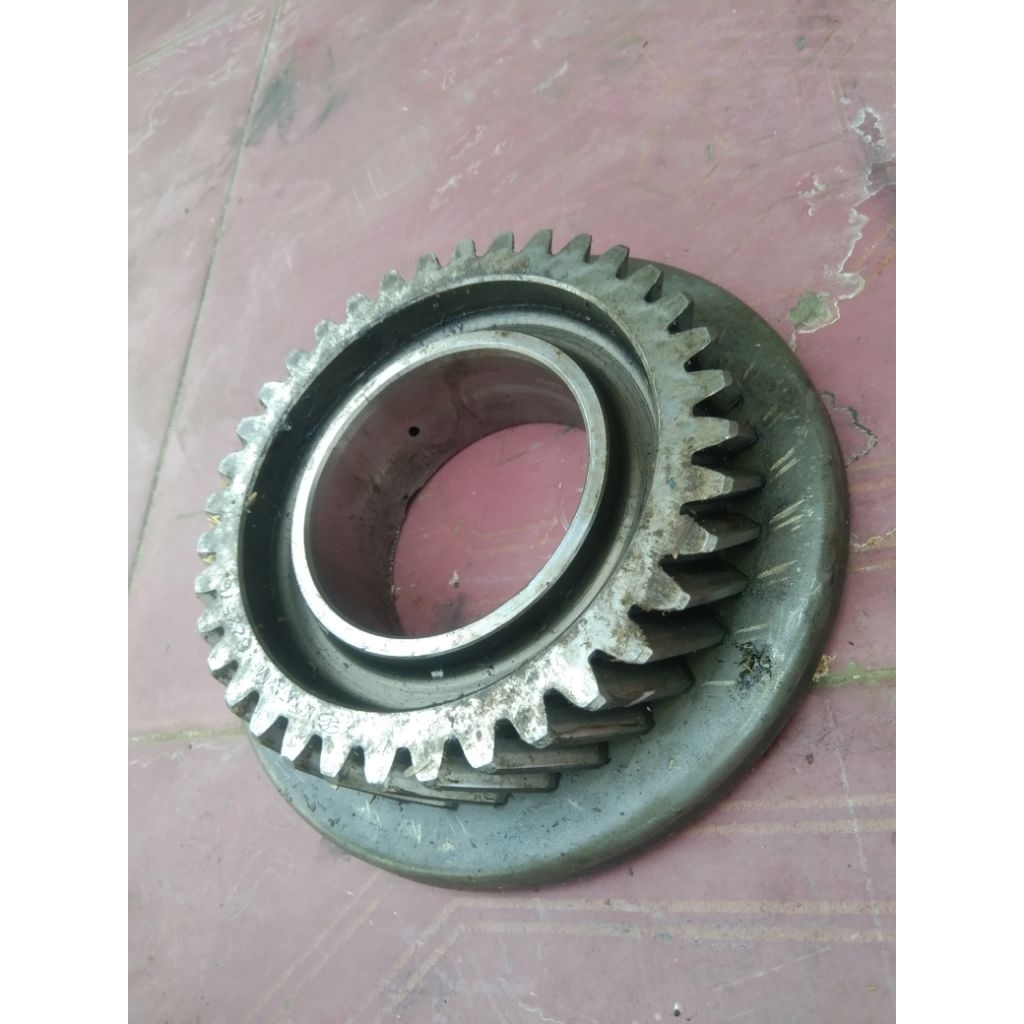 gigi 3 persneling transmisi fuso FM 190ps M6 asli