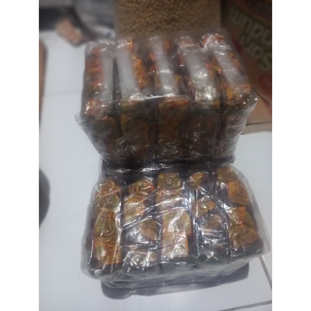 

asam jawa cap bola isi 100pcs /5 pak ketengan Rp500