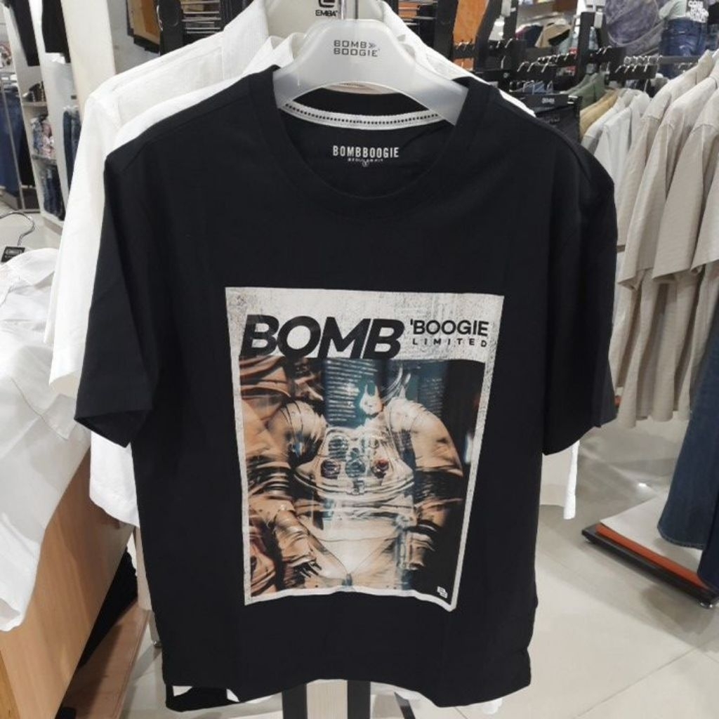 Bombboogie tshirt kaos pendek pria regular fit original