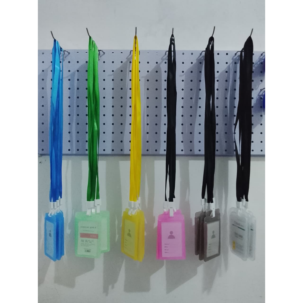 

NAMETAG/ID CARD/ LANYARD WARNA WARNI BERKUALITAS