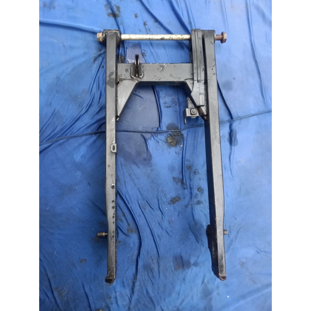 Swing arm supra x 125 ori cabutan non dd