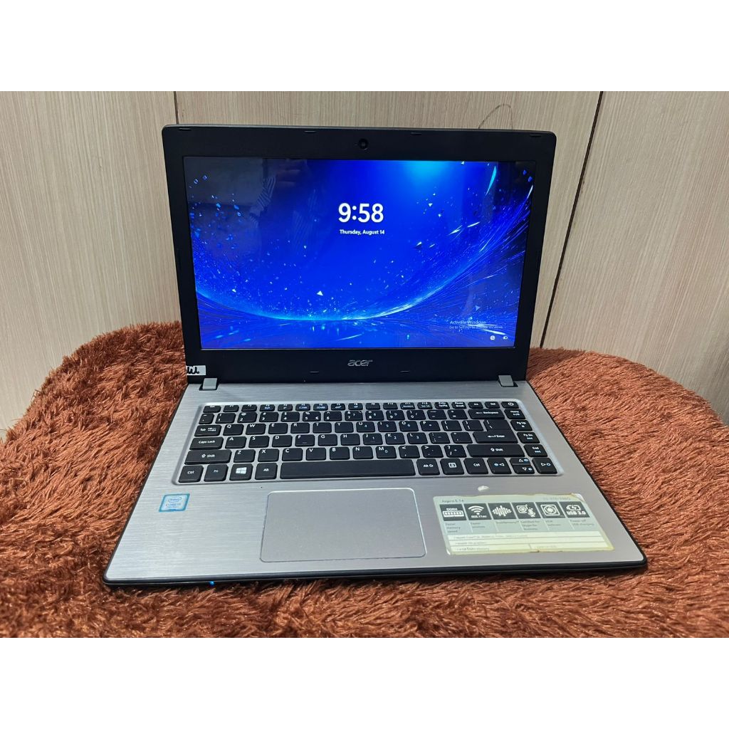 Laptop acer aspire E14 E5-476-386Q Intel core i3-7020U 2.3Ghz 4gb ram 128gb ssd