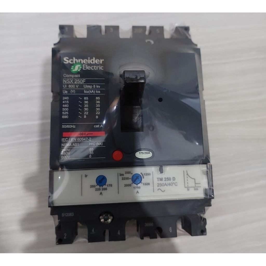 Mccb Nsx 3pase NSX 250F 3PASE ORIGINAL 250A