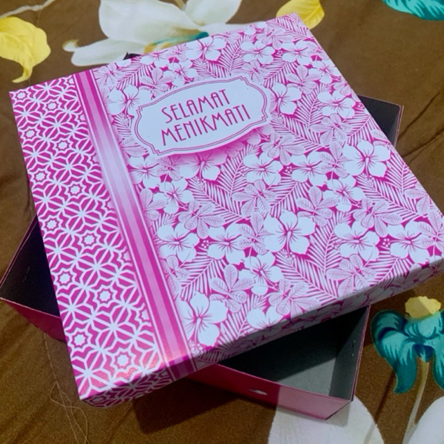 

50/100 Pcs Dus Nasi Motif Uk 18x18x7 || Kardus Nasi || Kardus Kue ||