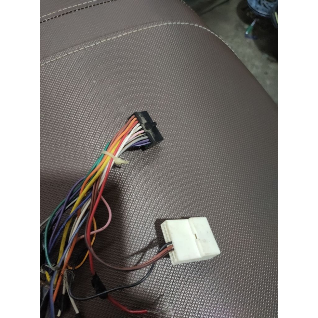 head unit 7 inch symbion original cabutan xenia (bluetooth,dvd,tv, dll)