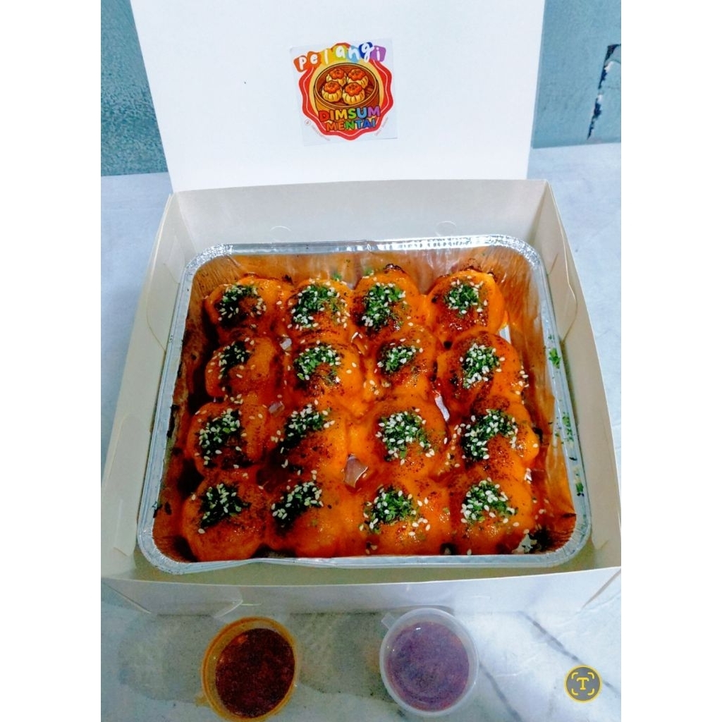 

Dimsum mentai cake pelangi ukuran 20x20 isi 16pcs free chili oil