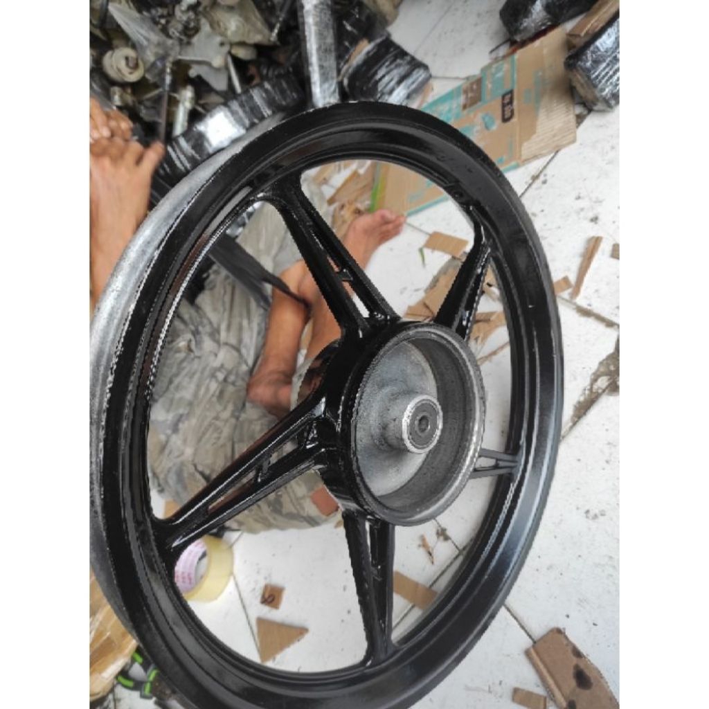 velg racing belakang Vega R new / Jupiter MX old PNP / Jupiter z asli Yamaha cabutan ori