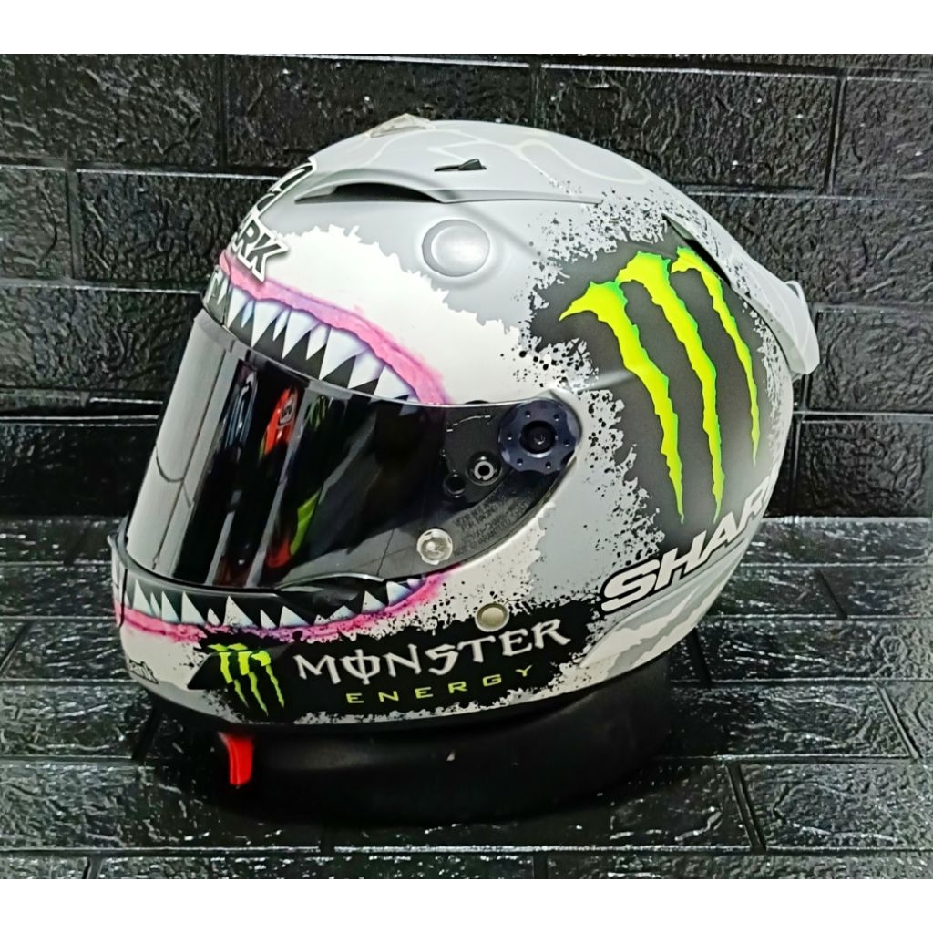 Shark Race R Pro