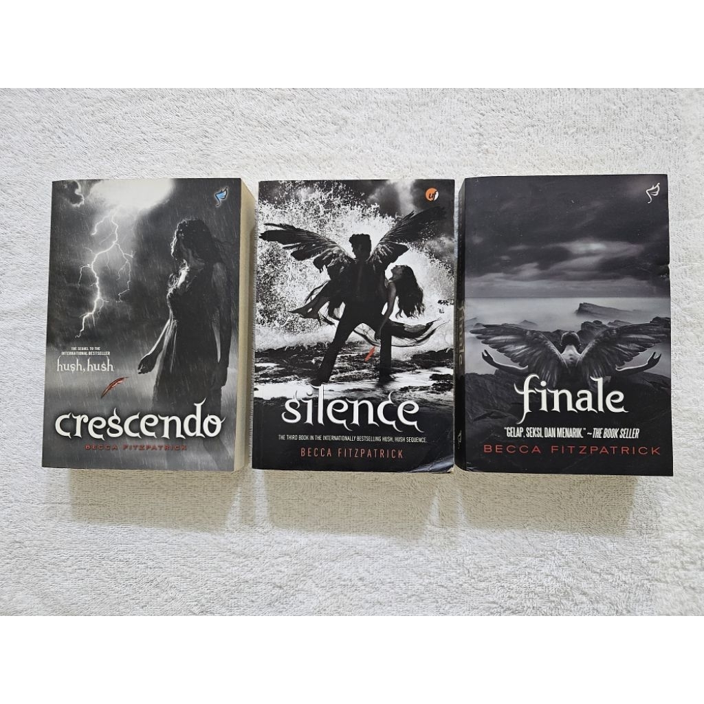 Preloved Novel Crescendo Silence Finale by Becca Fitzpatrick