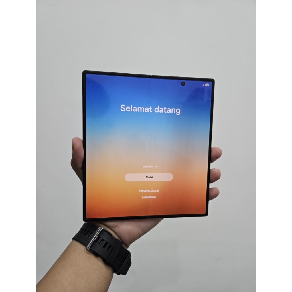 Second Z Fold7 12/512 Garansi 2 Tahun