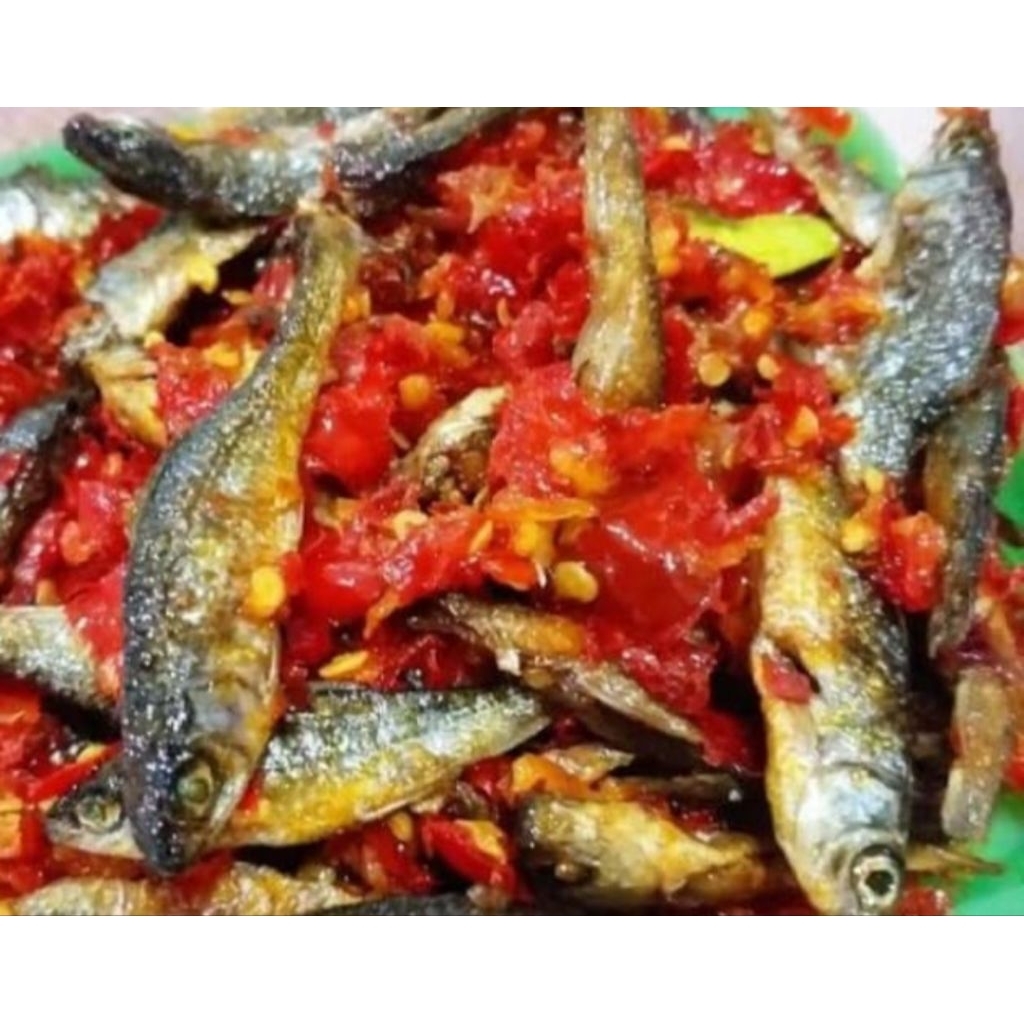 

ikan bilih goreng balado asli danau singkarak