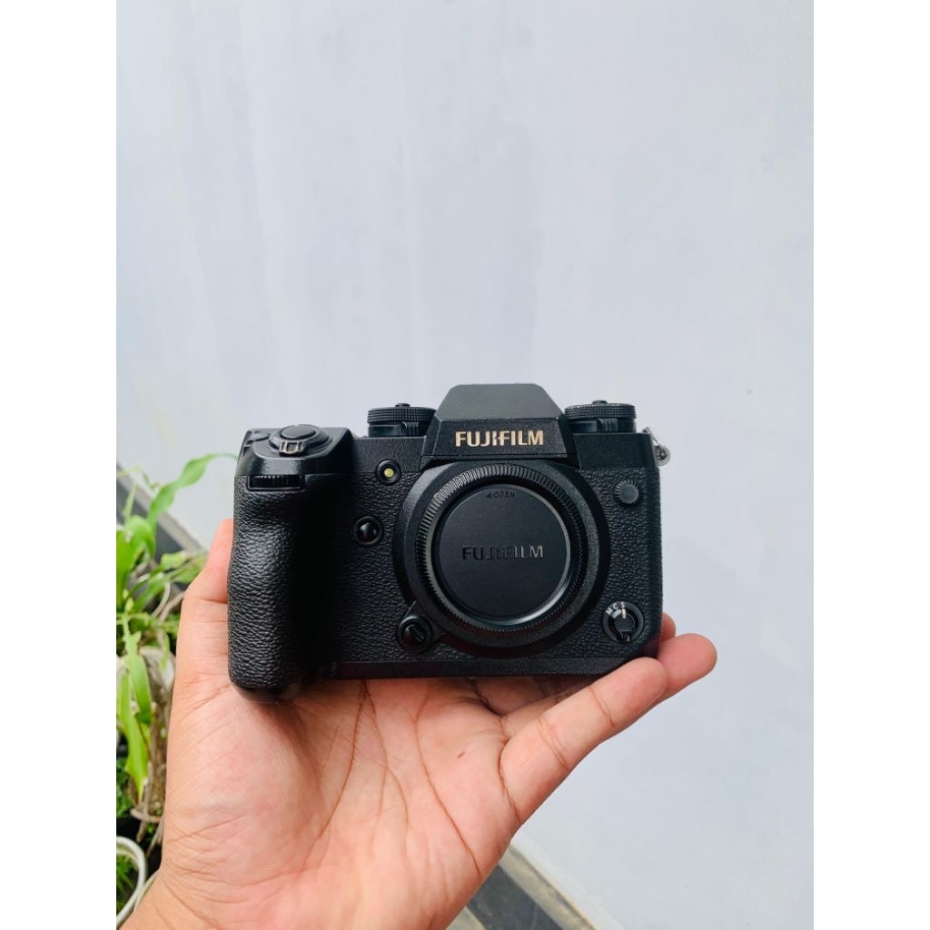 FUJIFILM XH 1