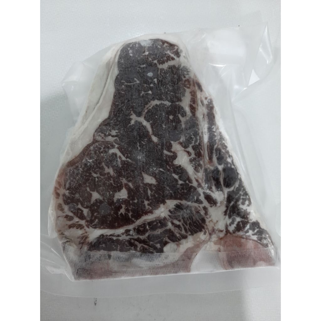 

Deluxe wagyu sirloin bone in