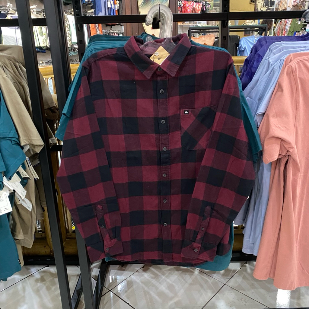 Kemeja Quiksilver Spesial Price Lengan Panjang Merah Hitam Original