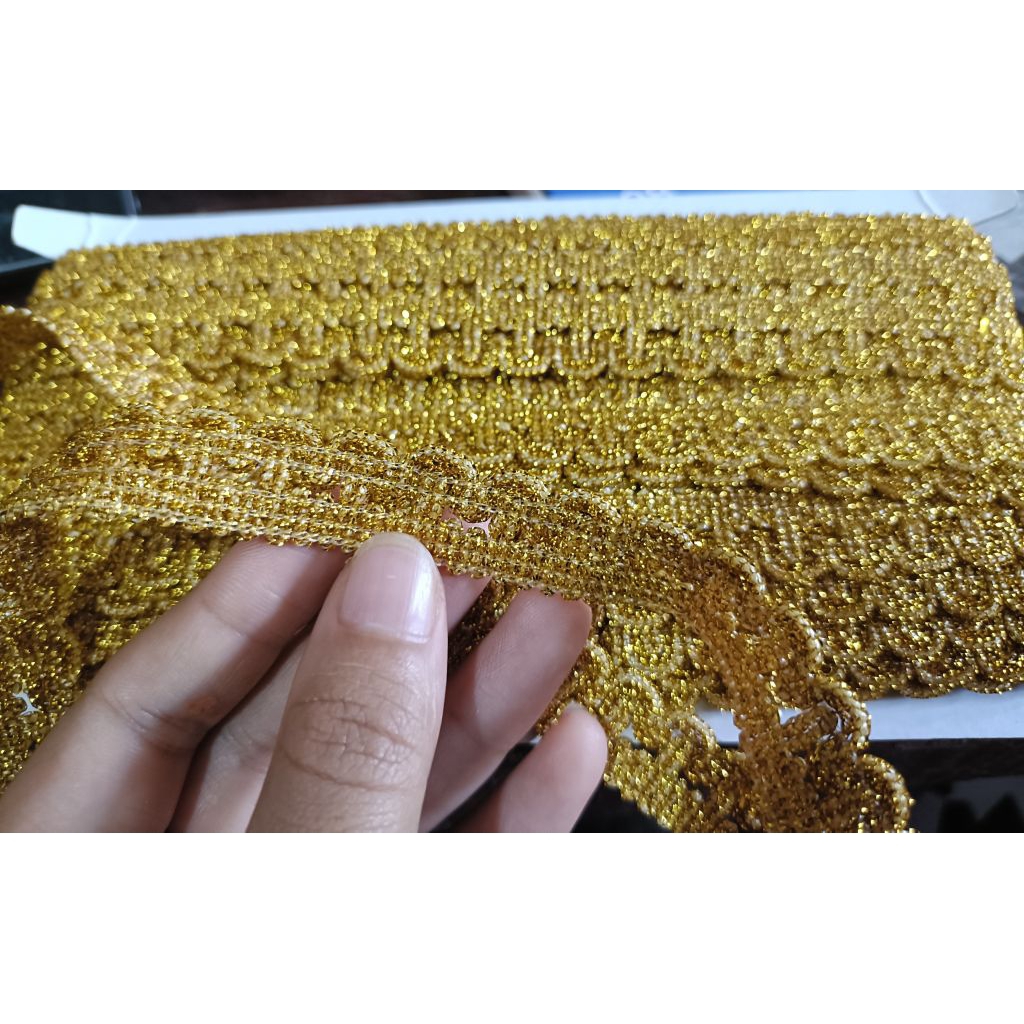 Renda Emas Silver lebar 1,8 cm