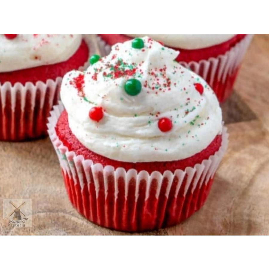 

Super Moist Red Velvet Cupcake with Cream Cheese Glace (6 cupcakes)