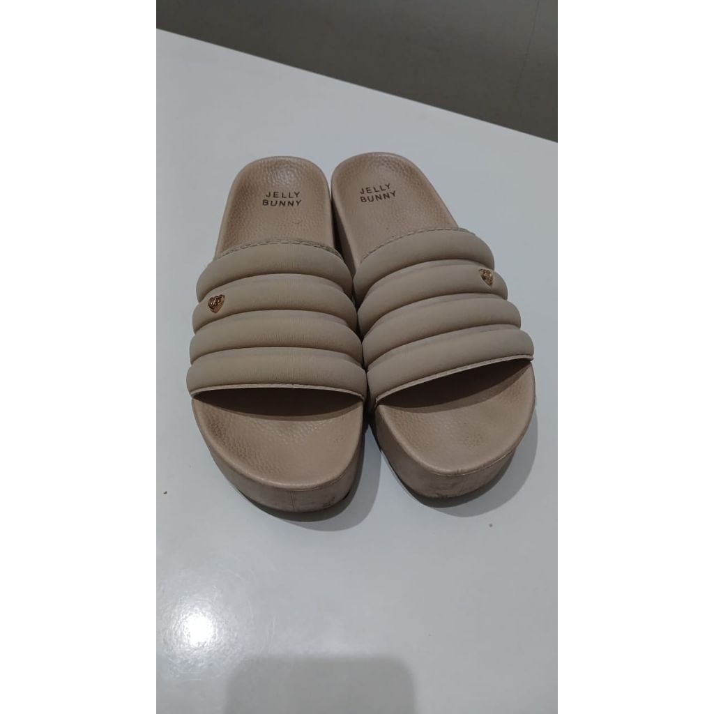 sandal jelly bunny