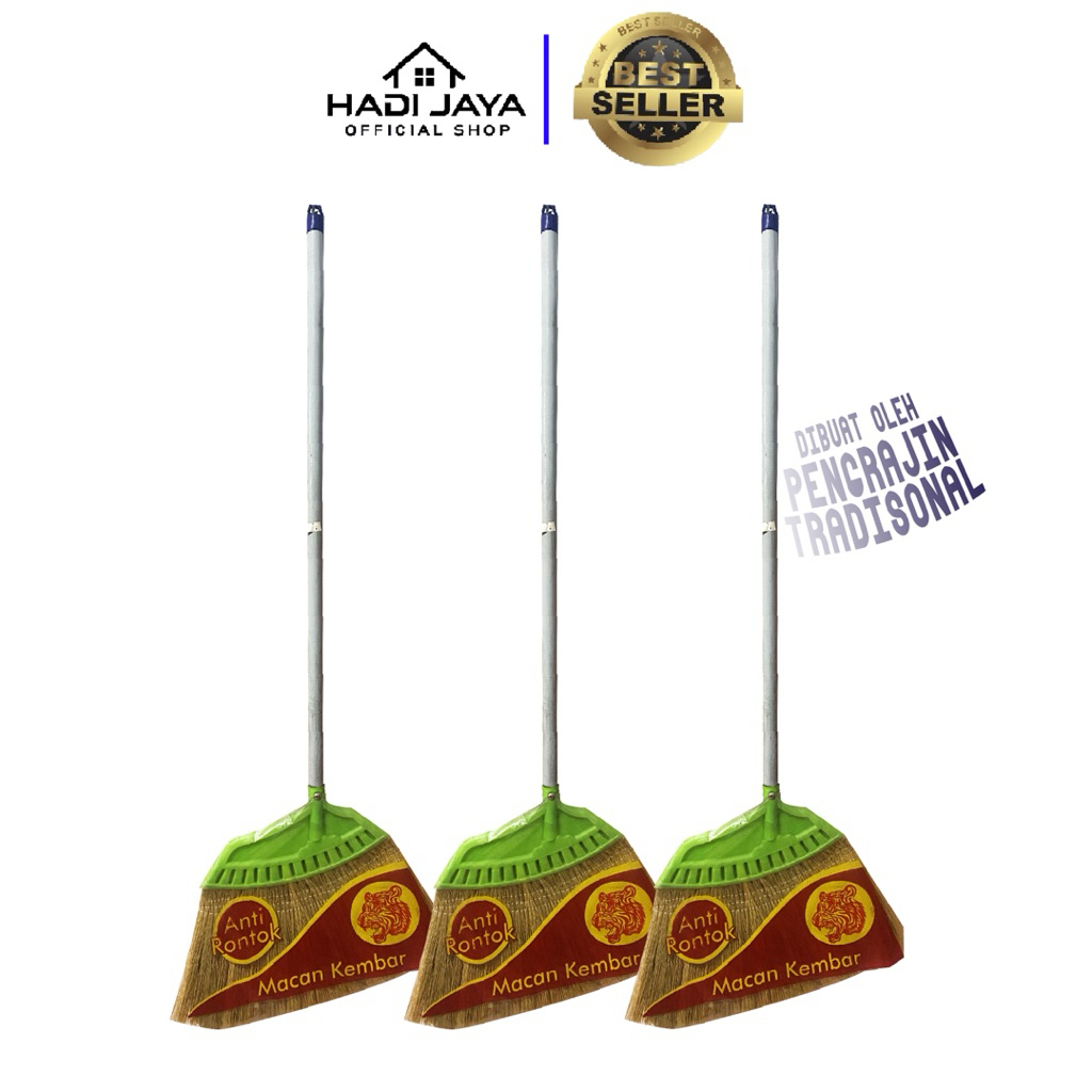 Sapu Macan Kembar 105cm - Bukan Sapu Senar - Bulu Pipih Padat dan Ringan