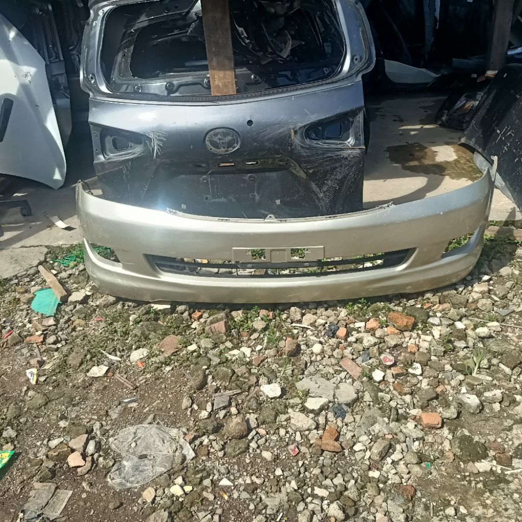 Bemper depan Innova 2005 2006 2007