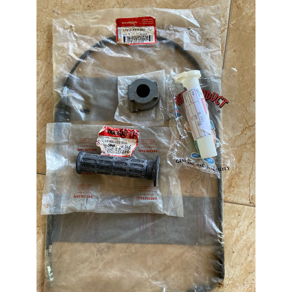 HOLDER KANAN SET GLMAX/PRO ORIGINAL BARU