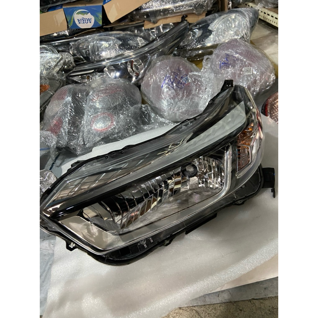 Headlamp Lampu Depan Mobil Honda Brio Satya 2023 2024 LED Original LH