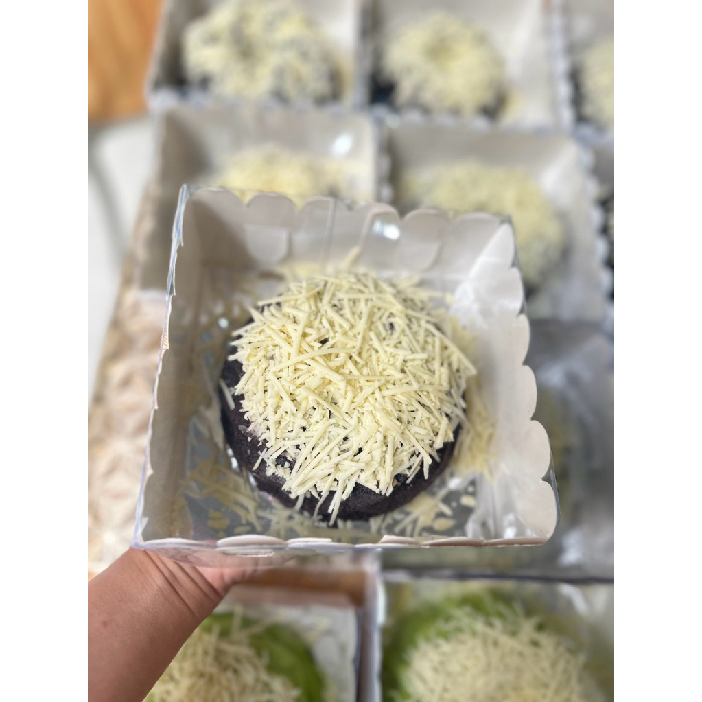 

bolu ketan hitam keju lumer